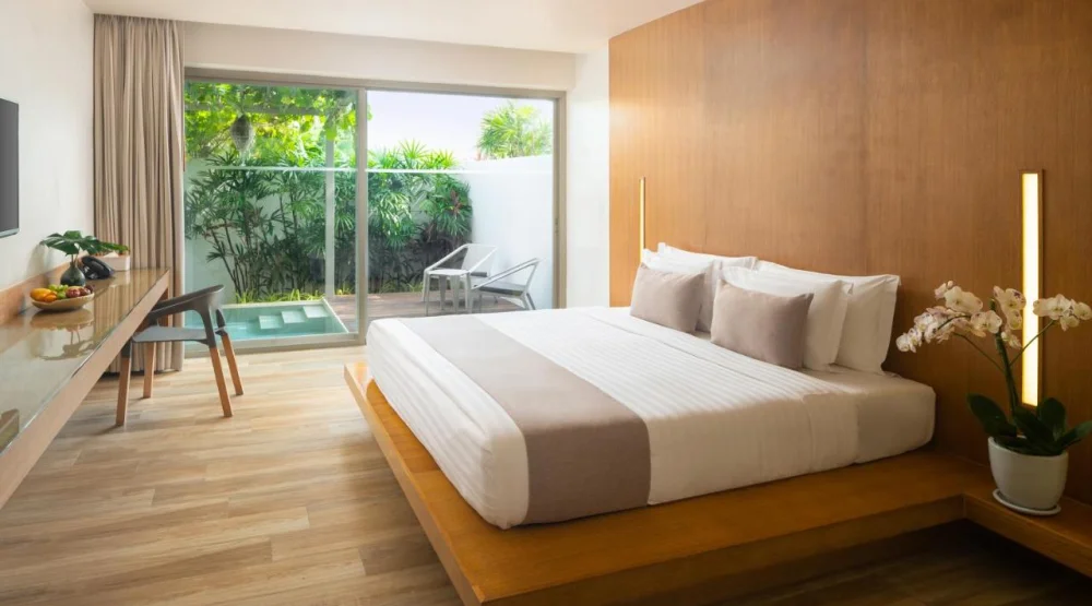 Deluxe Spa Pool at Explorar Samui