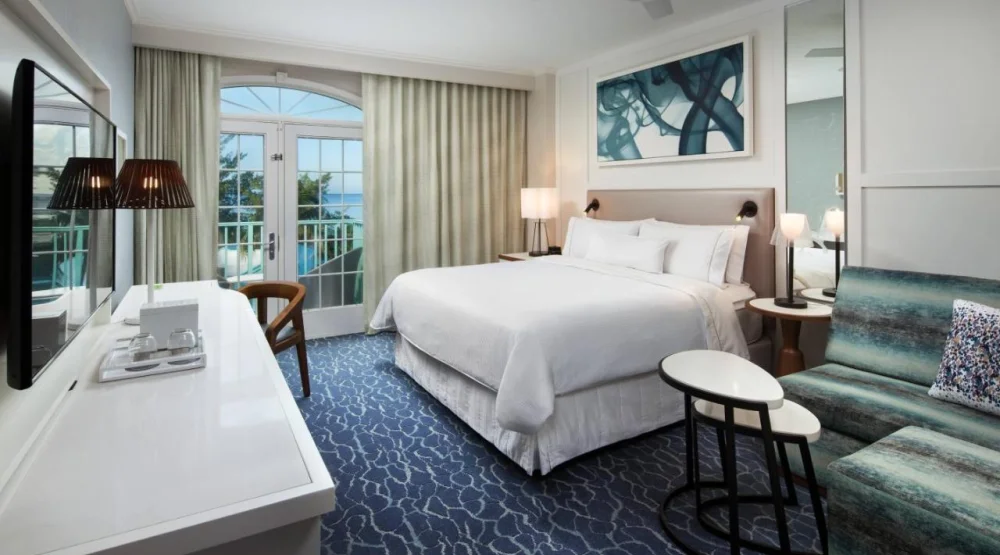 Partial Ocean, Guest Room, One King, Ocean View at The Westin Grand Cayman Seven Mile Beach Resort