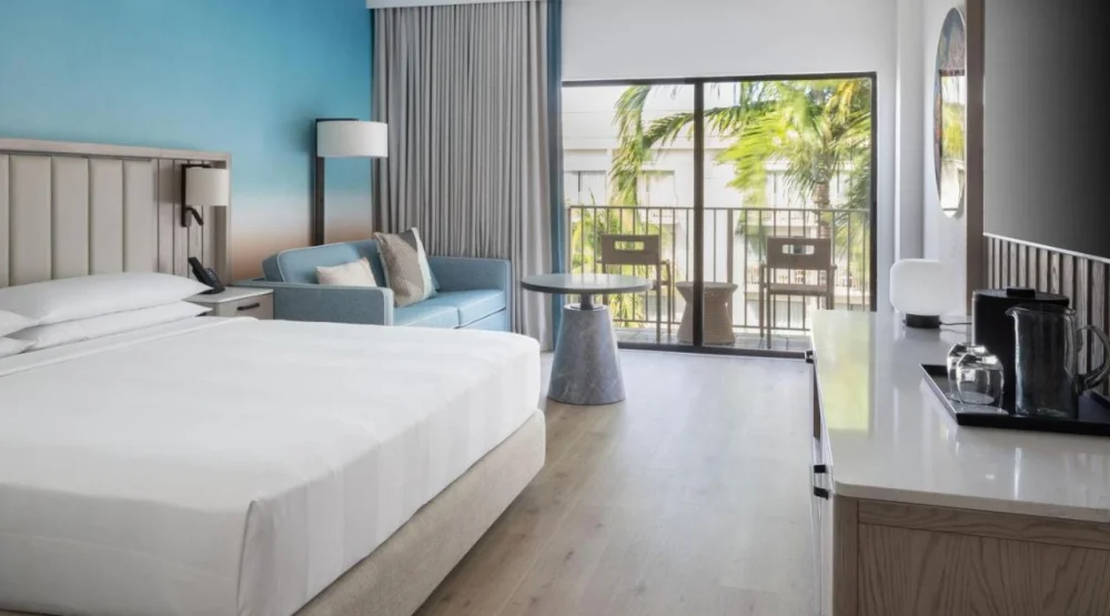 King Room with Courtyard View and Balcony at Grand Cayman Marriott Resort