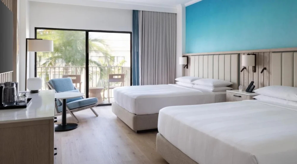 Double Room with Courtyard View and Balcony at Grand Cayman Marriott Resort