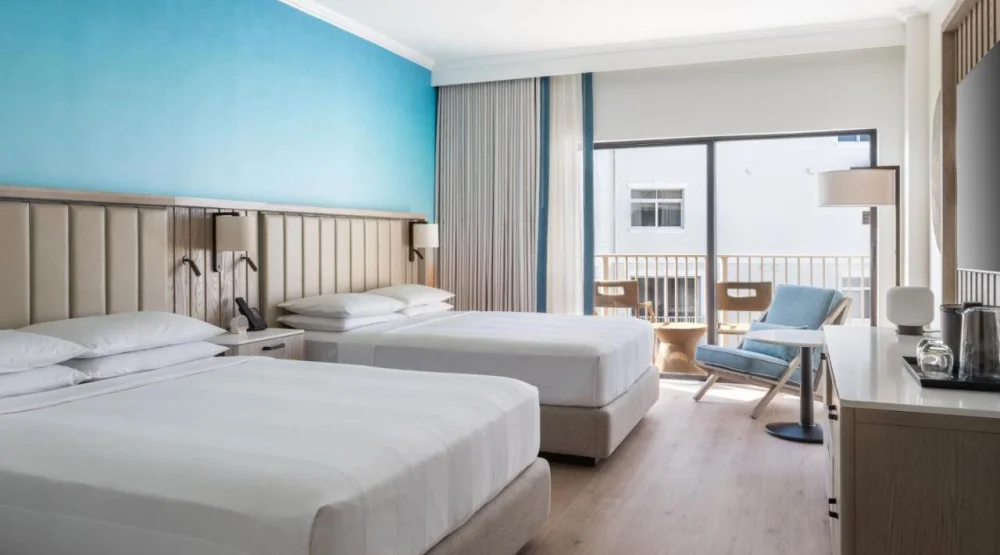 Deluxe Double Room with Balcony at Grand Cayman Marriott Resort