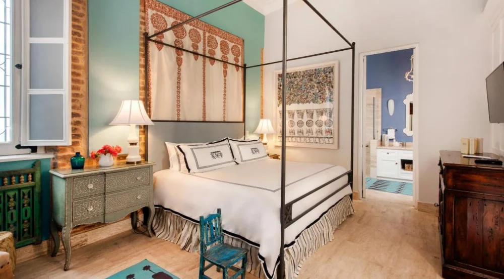 Luxury Superior Room at Casas Del XVI