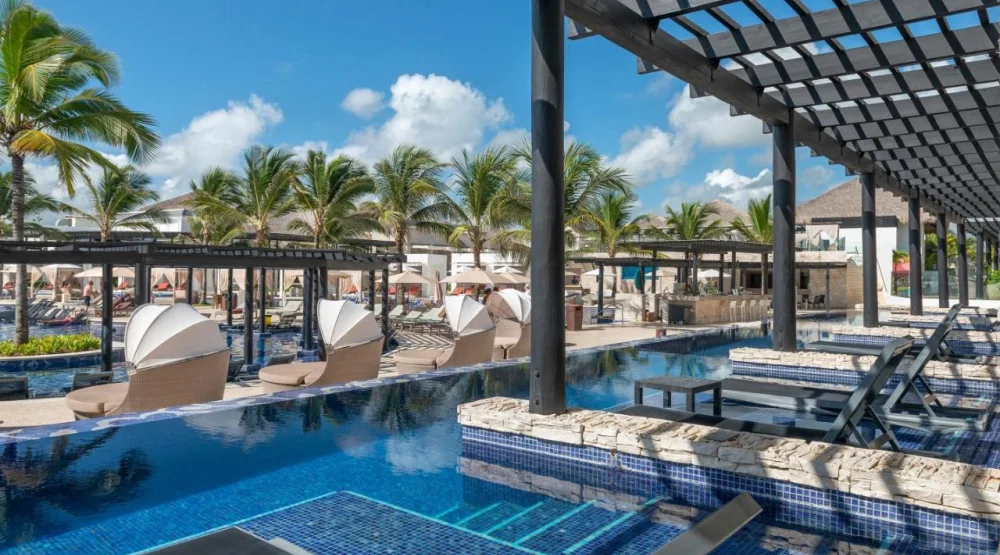 Luxury Junior Suite Swim Out Diamond Club at Royalton Chic Punta Cana