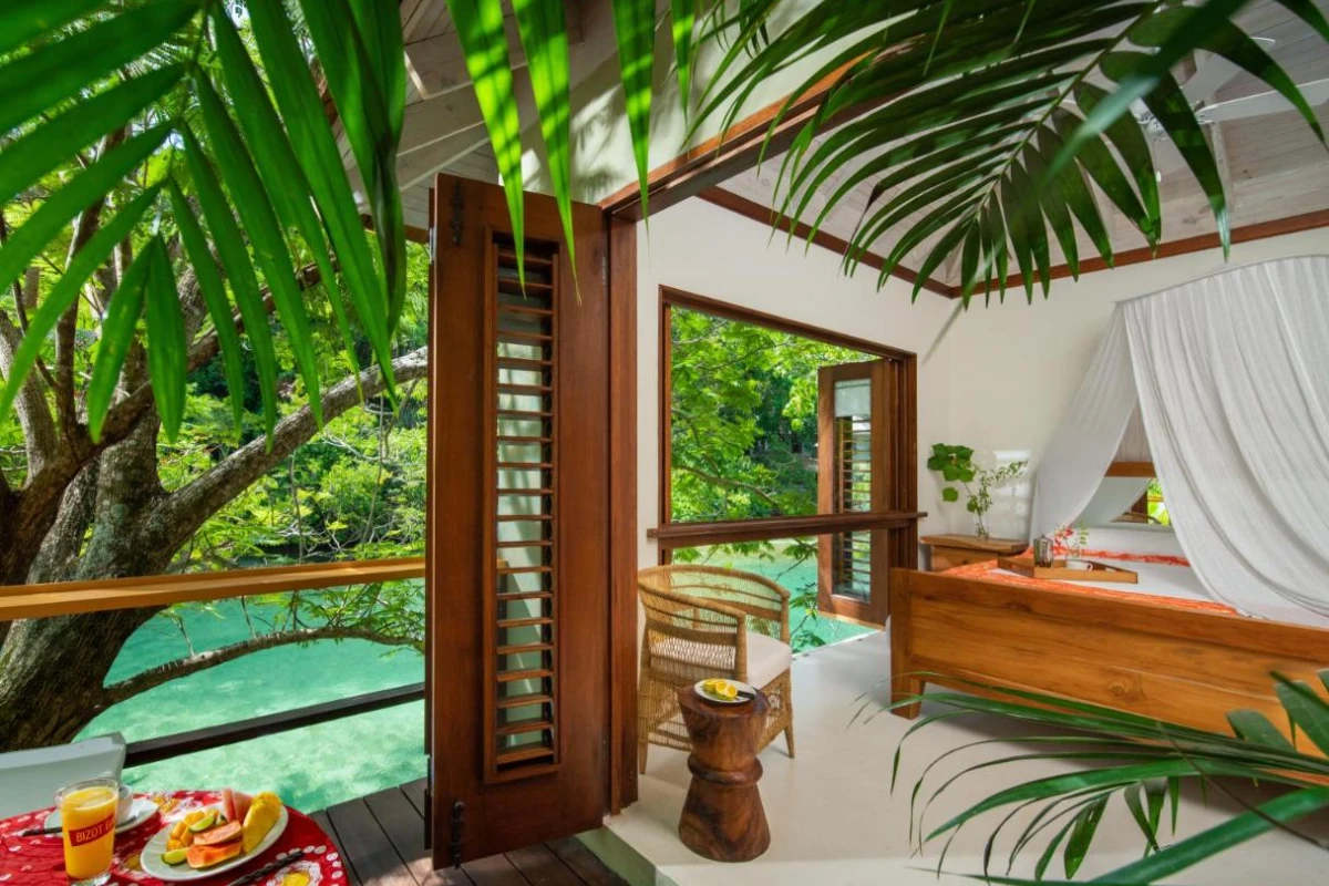 GoldenEye - Hotel Photo 2