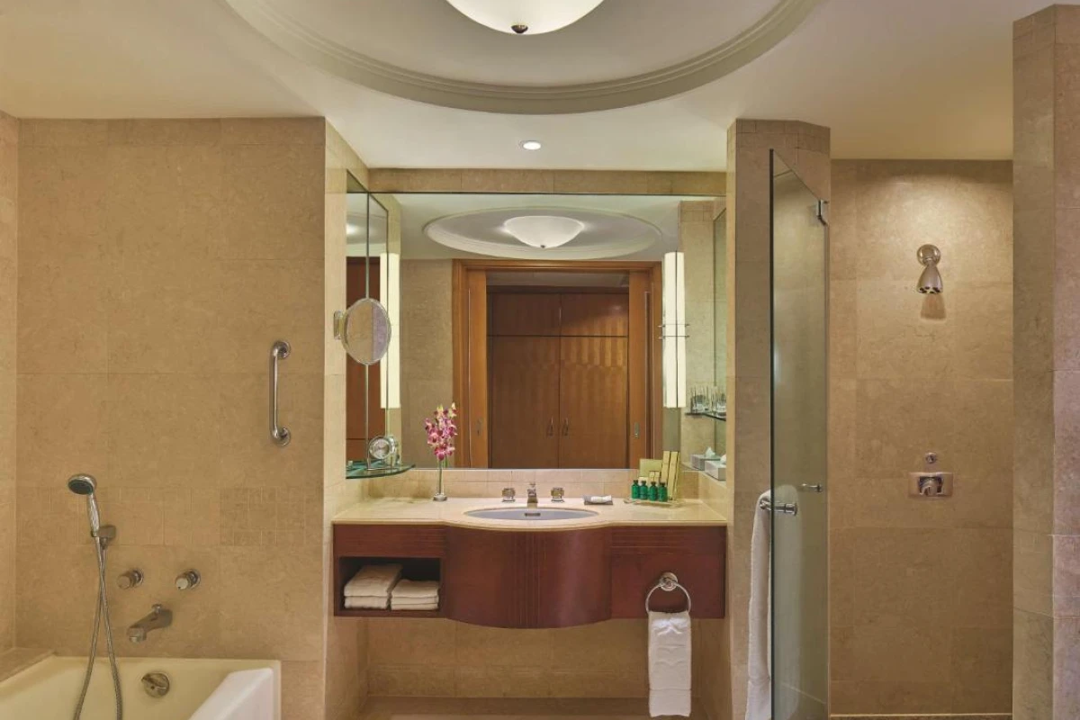 Makati Shangri-La - Hotel Photo 3