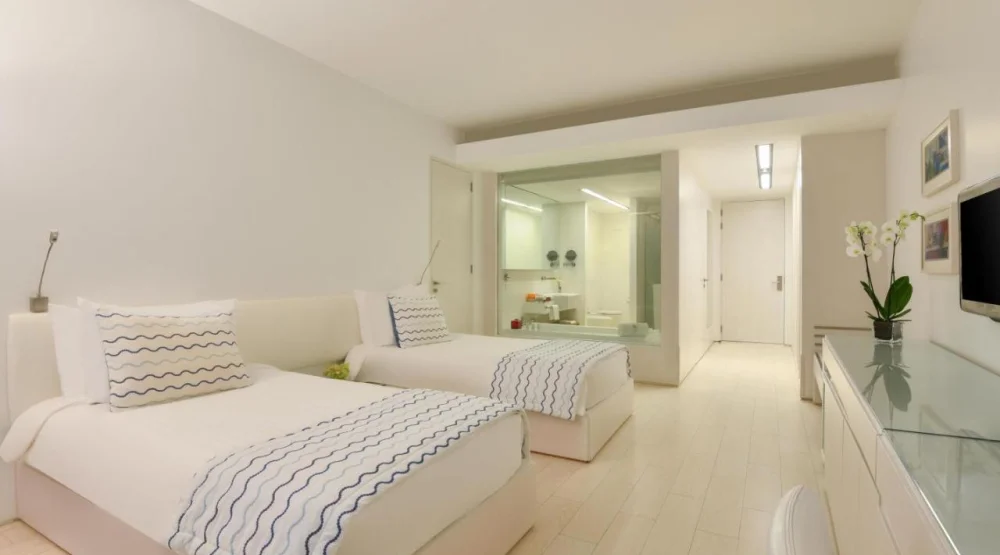 Sea View Panoramic Club Room (twin Bed) at Kempinski Hotel Aqaba Red Sea