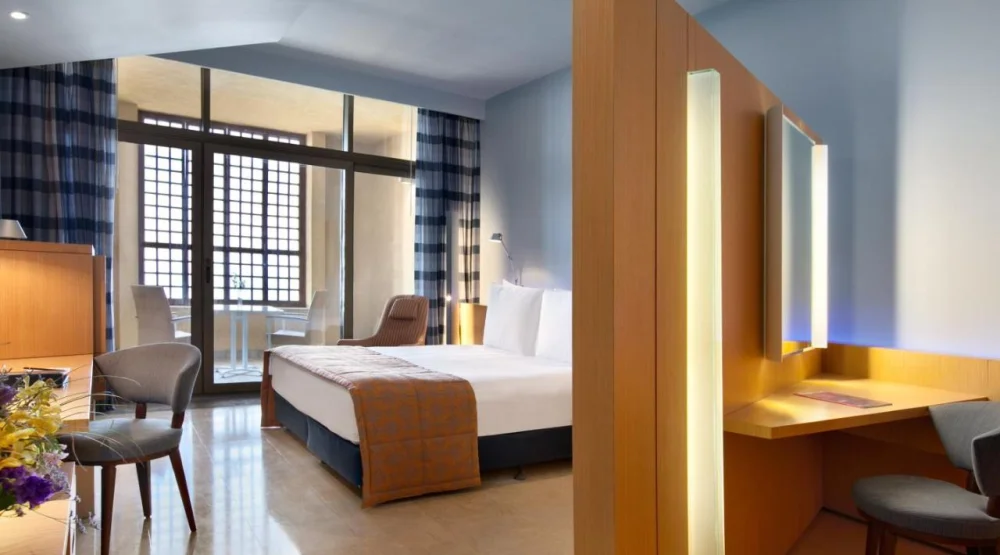 Superior King at Kempinski Hotel Ishtar Dead Sea