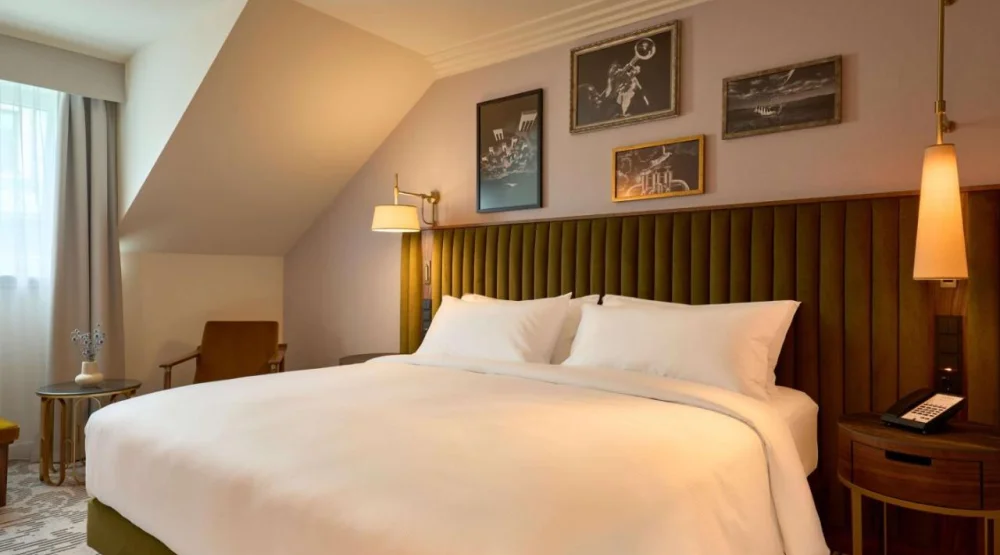 One Bedroom King Suite at Hotel Saski Krakow Curio Collection by Hilton