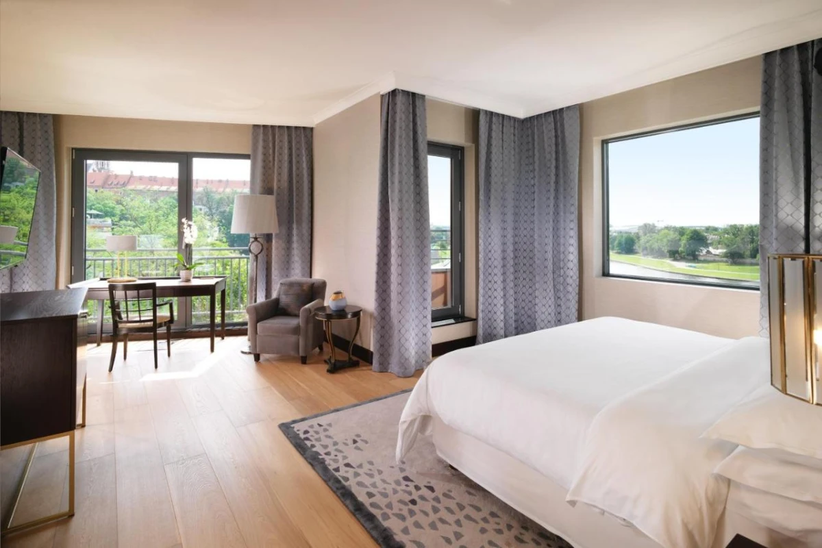 Sheraton Grand Krakow - Hotel Photo 12