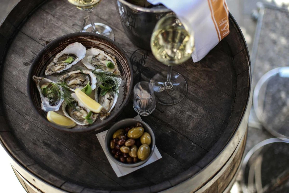 At Six - Hotel Photo 29