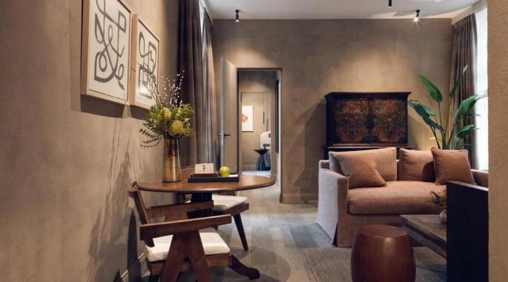 Suite at Botanic Sanctuary Antwerp