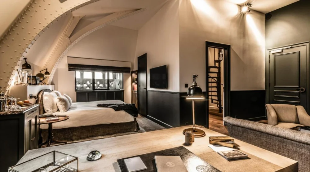 Superior King Suite at 1898 The Post