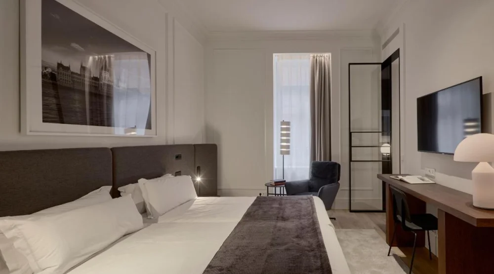 Double Room with Parking at Kozmo Hotel Suites