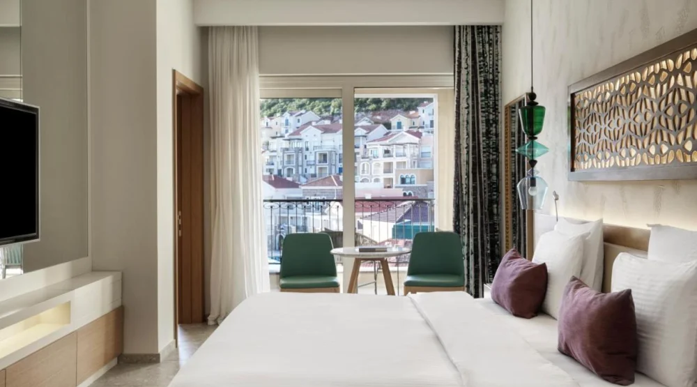 Grand Poolside Room at The Chedi Lustica Bay
