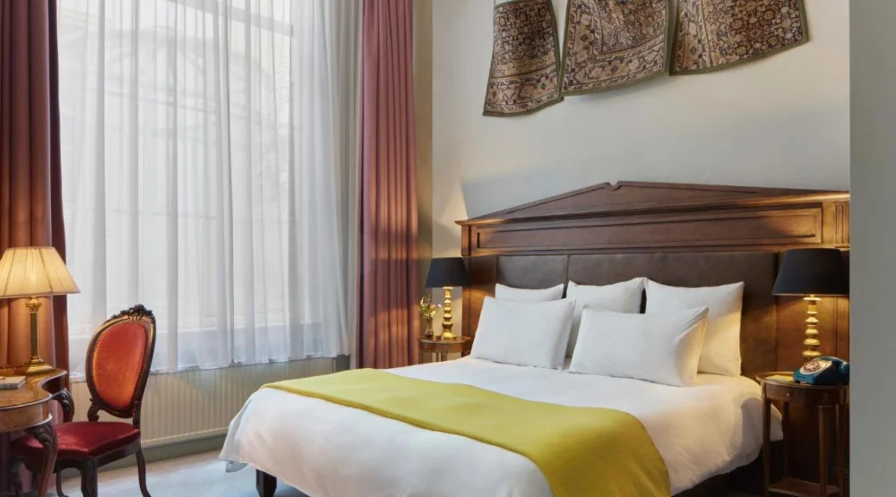 Antique Collectors Suite at Pulitzer Amsterdam