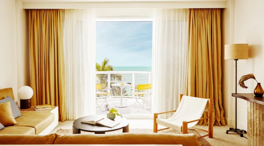 King Suite with Sea View at Palm Heights