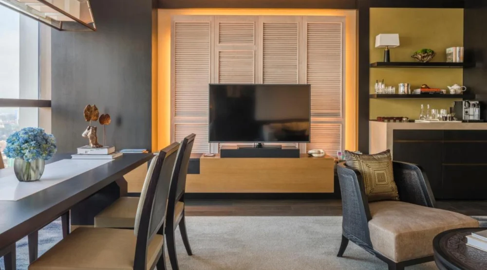 Romduol Suite Twin at Rosewood Phnom Penh