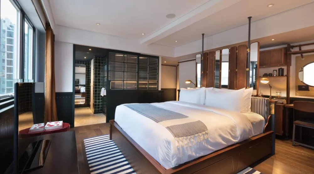 Extra Large King Room at The Fleming