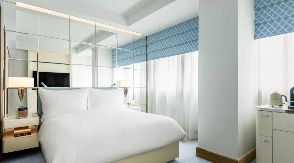 Guest Room Queen at Lanson Place Hotel