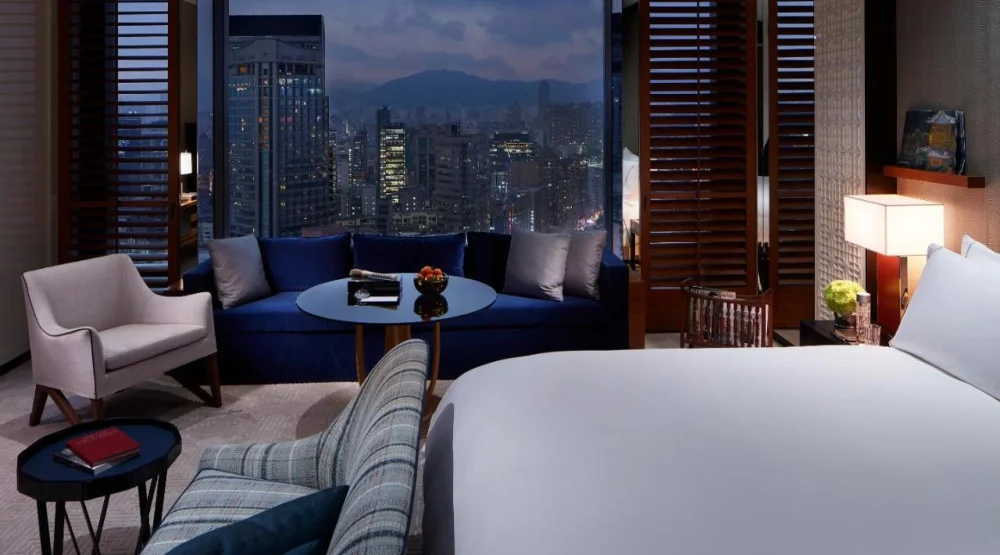 King Room with Kowloon Peak View at Rosewood Hong Kong