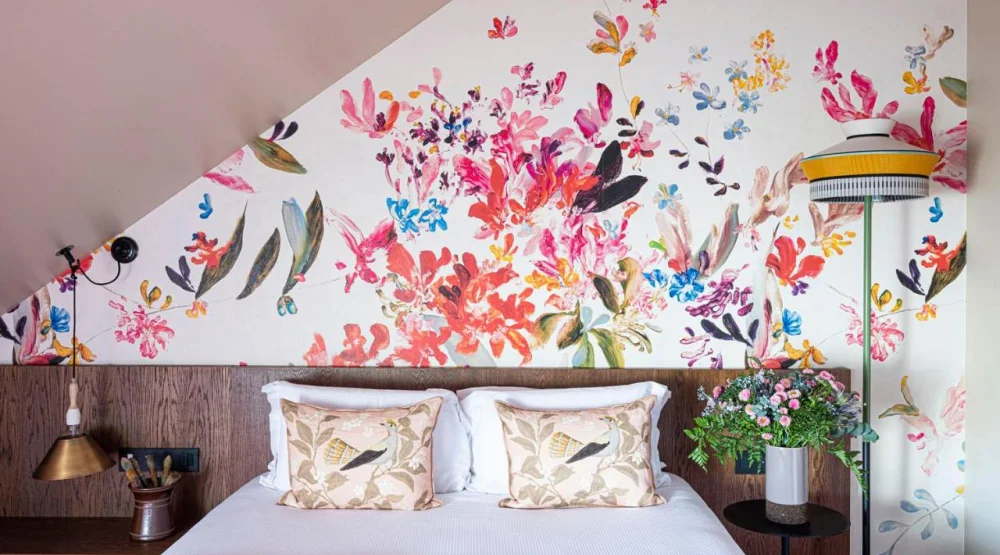 Impressionniste Room at Les Etangs De Corot