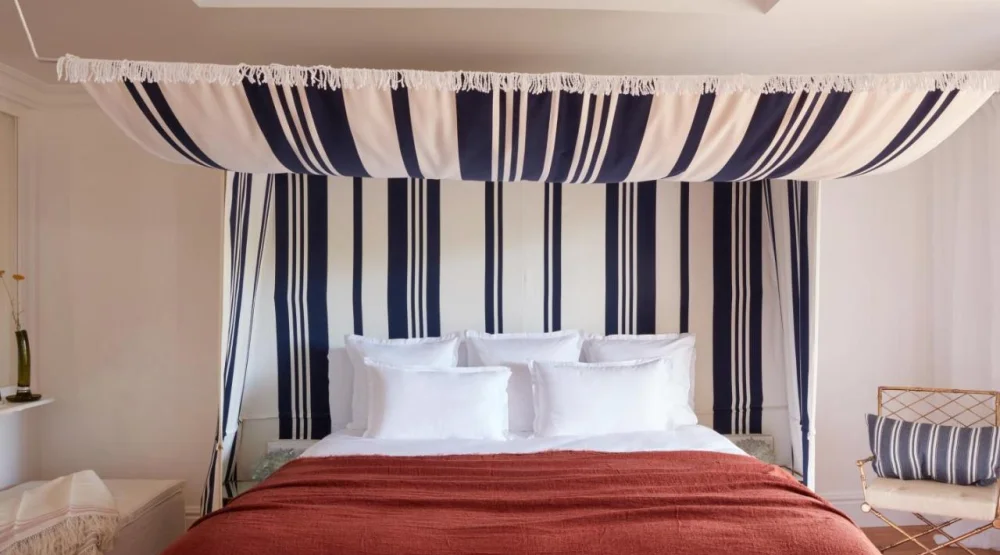 Prestige Double Room with Lake View at Brindos Lac & Chateau