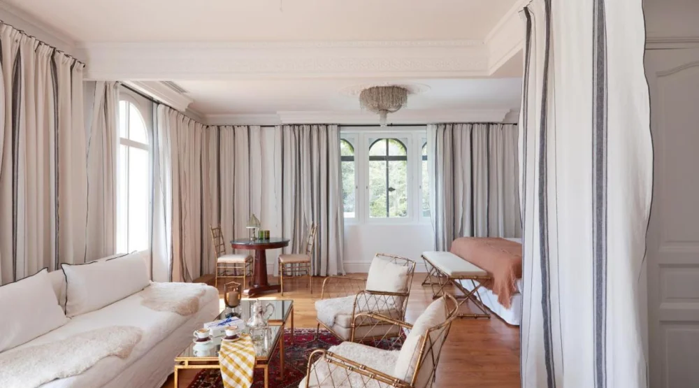 Suite at Brindos Lac & Chateau