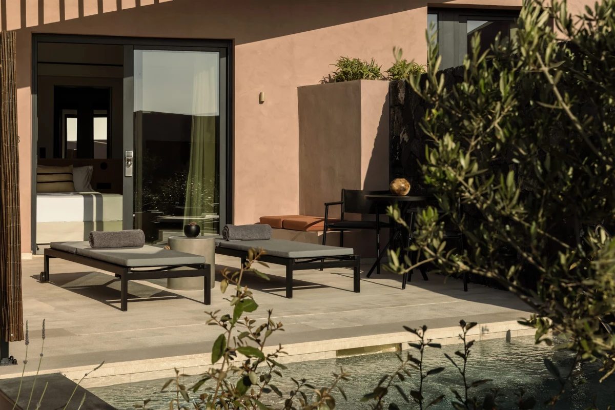 Domes Novos Santorini - Hotel Photo 1