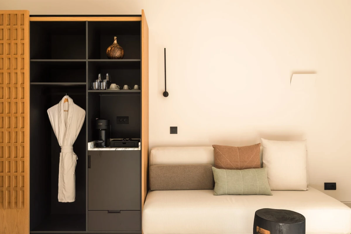 Domes Novos Santorini - Hotel Photo 3