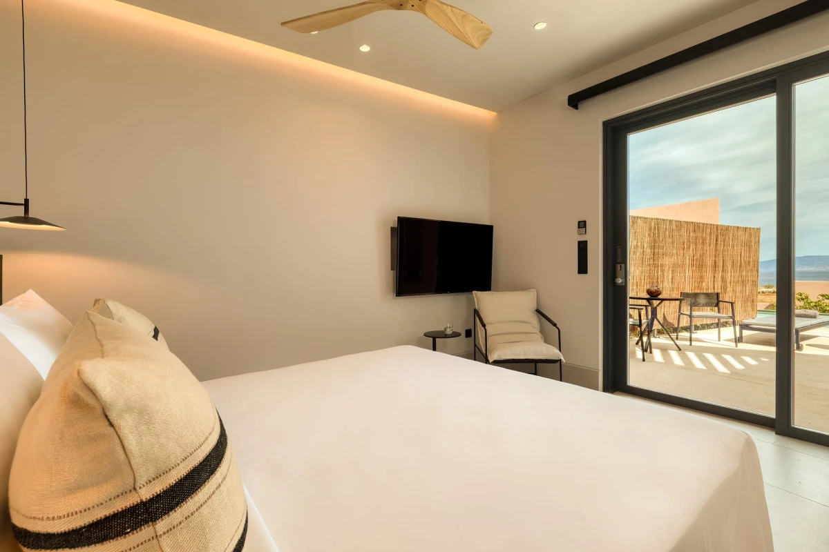 Domes Novos Santorini - Hotel Photo 9