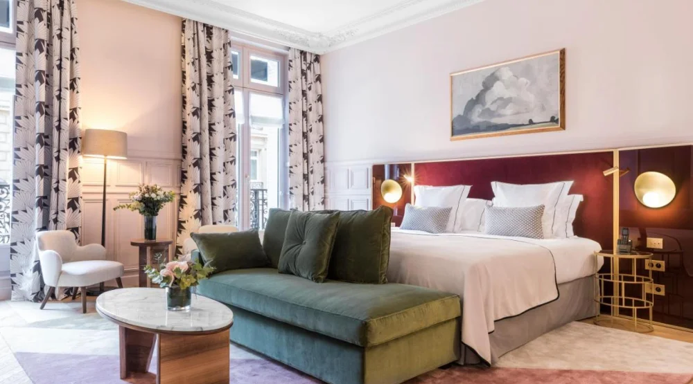 Executive & Junior Suite Connecting Rooms at Hotel Grand Powers