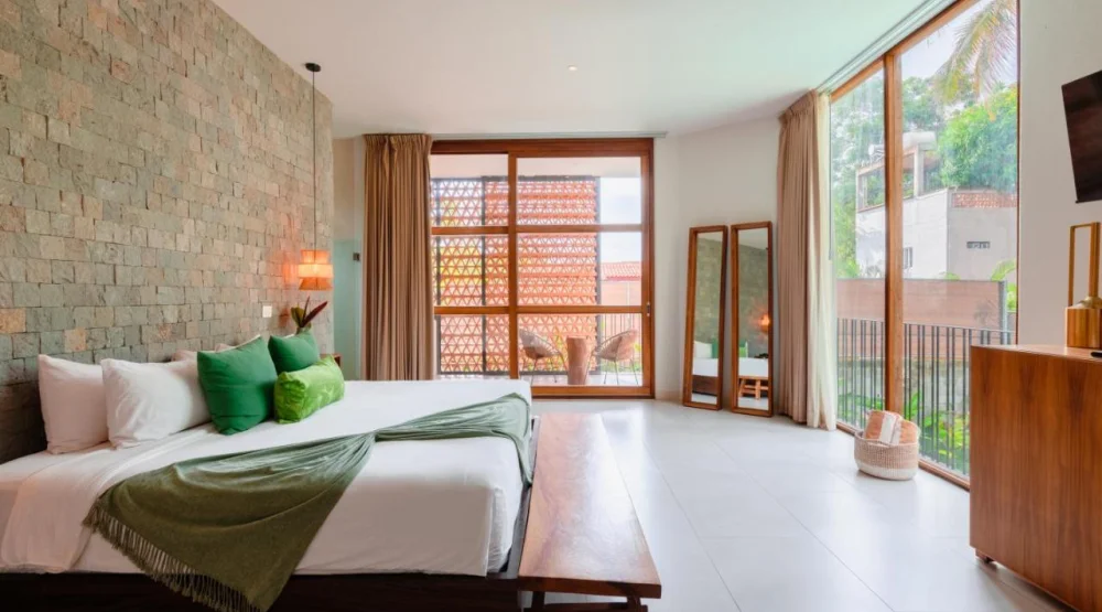 Executive Suite at Agua De Luna Boutique Hotel