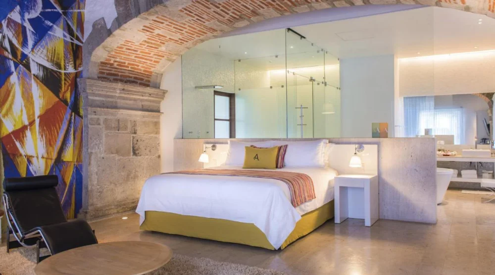 Suite with Hot Tub at Anticavilla Hotel & Spa