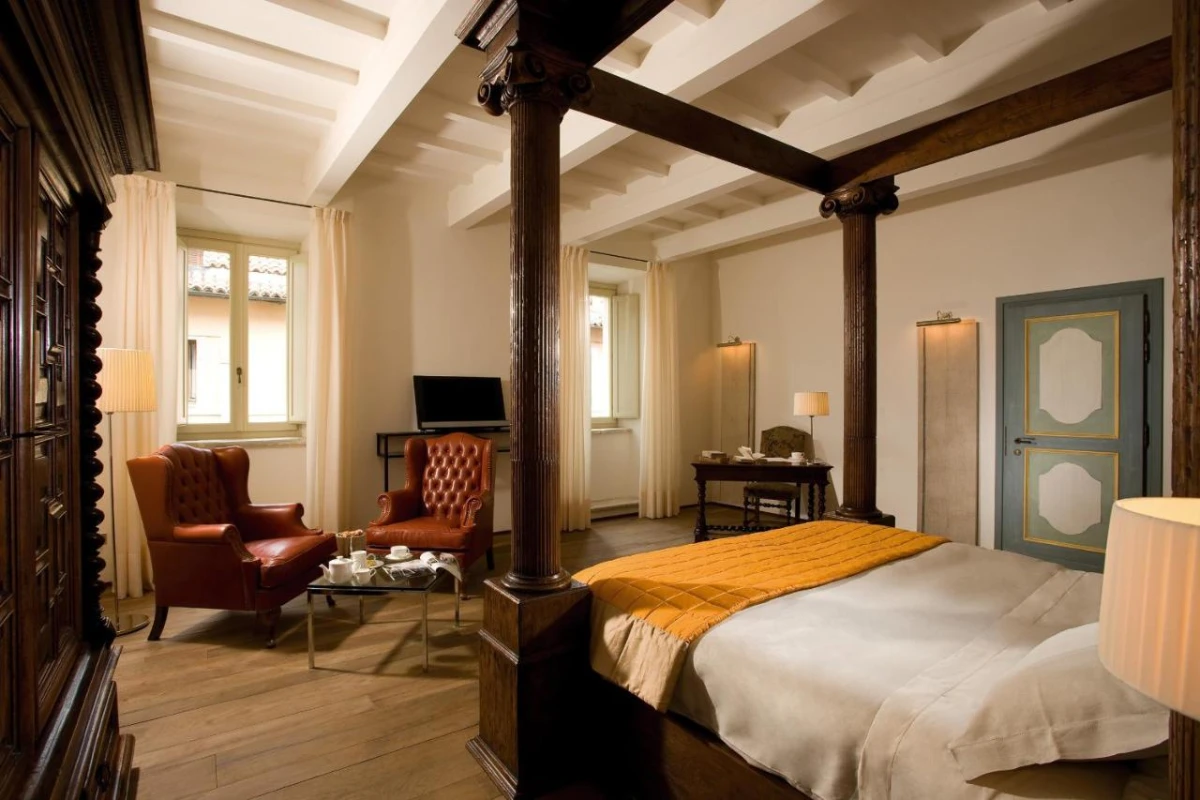 Relais & Chateaux Palazzo Seneca - Hotel Photo 24