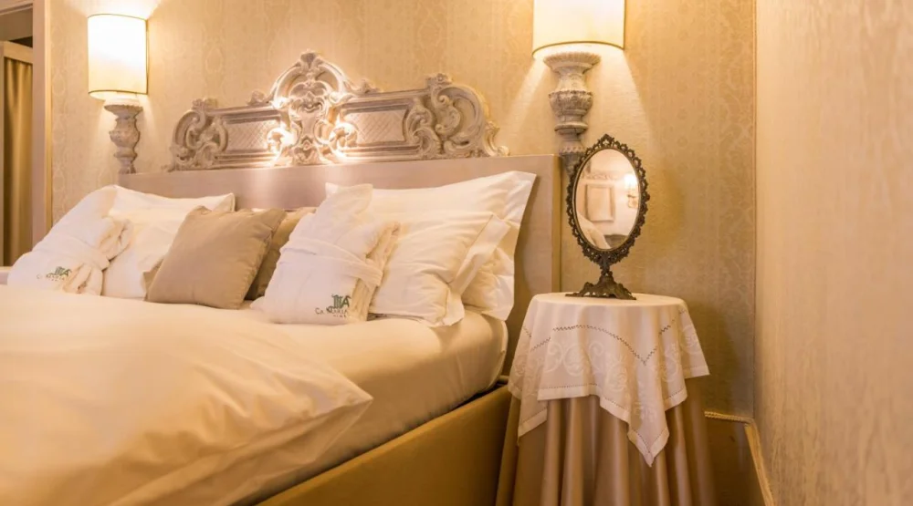 Junior Suite at Ca Maria Adele Hotel