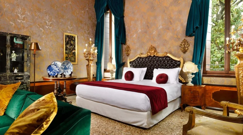 Luxury King Room at Palazzo Venart Luxury Hotel
