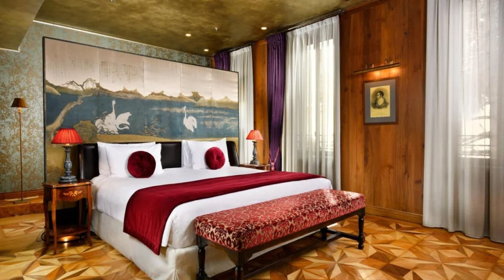 Deluxe Suite at Palazzo Venart Luxury Hotel