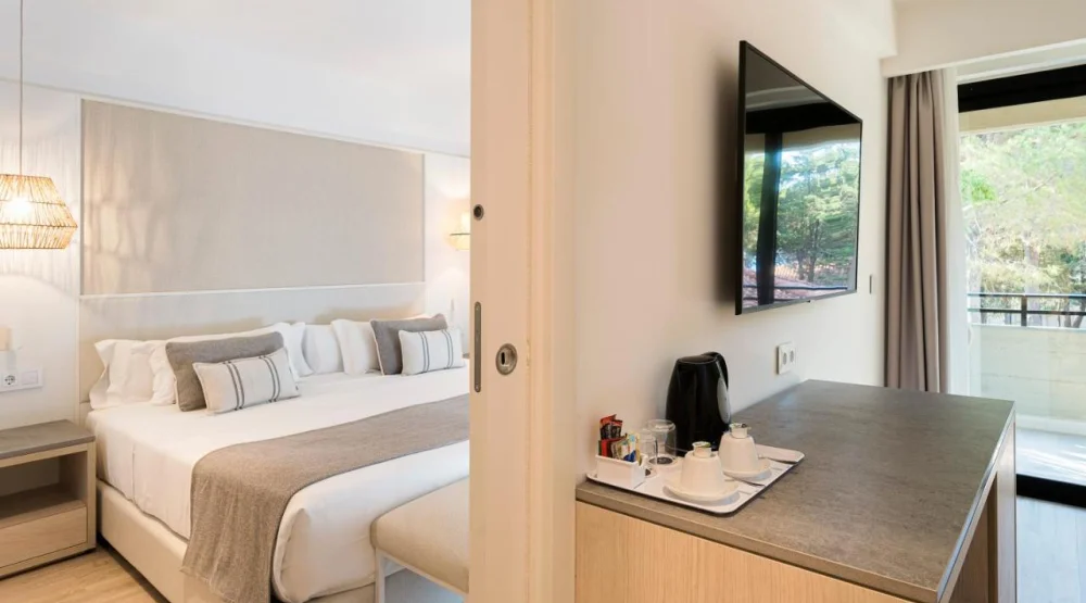 Suite at Grand Palladium Sicilia Resort & Spa