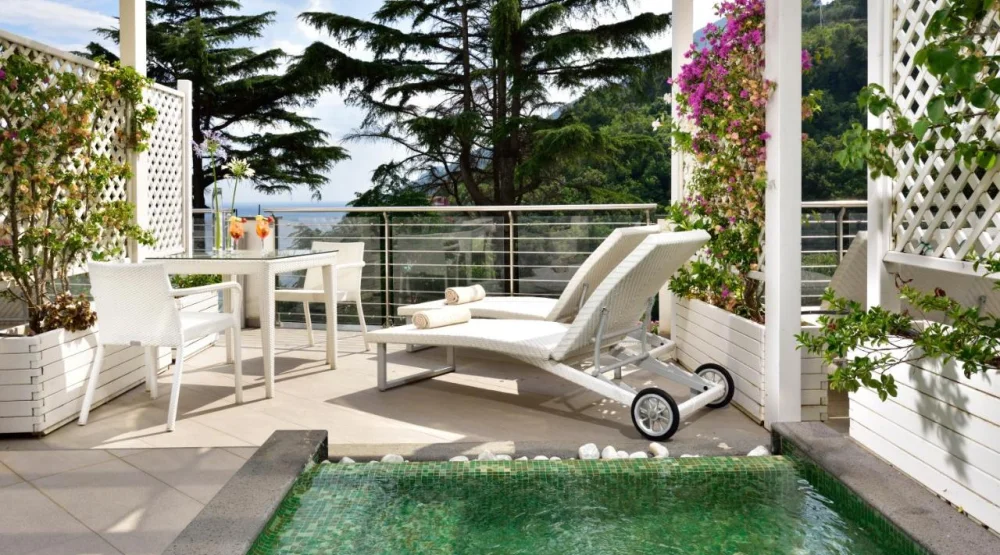 Junior Suite with Hot Tub at Relais Paradiso