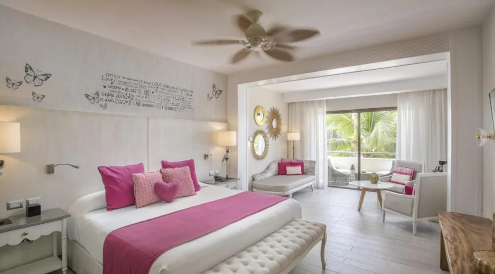 Privileged Romance Deluxe Junior Suite at Catalonia Royal Bavaro Hotel