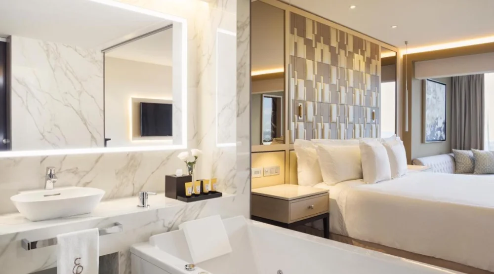 Royal Executive Junior Suite at El Embajador a Royal Hideaway Hotel