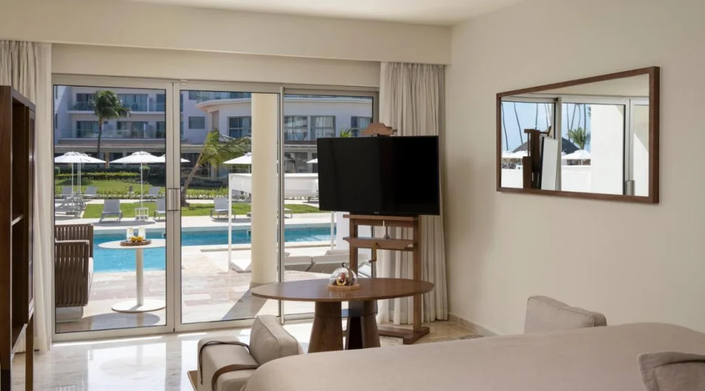 Junior Suite Swimup at Paradisus Palma Real Golf & Spa Resort