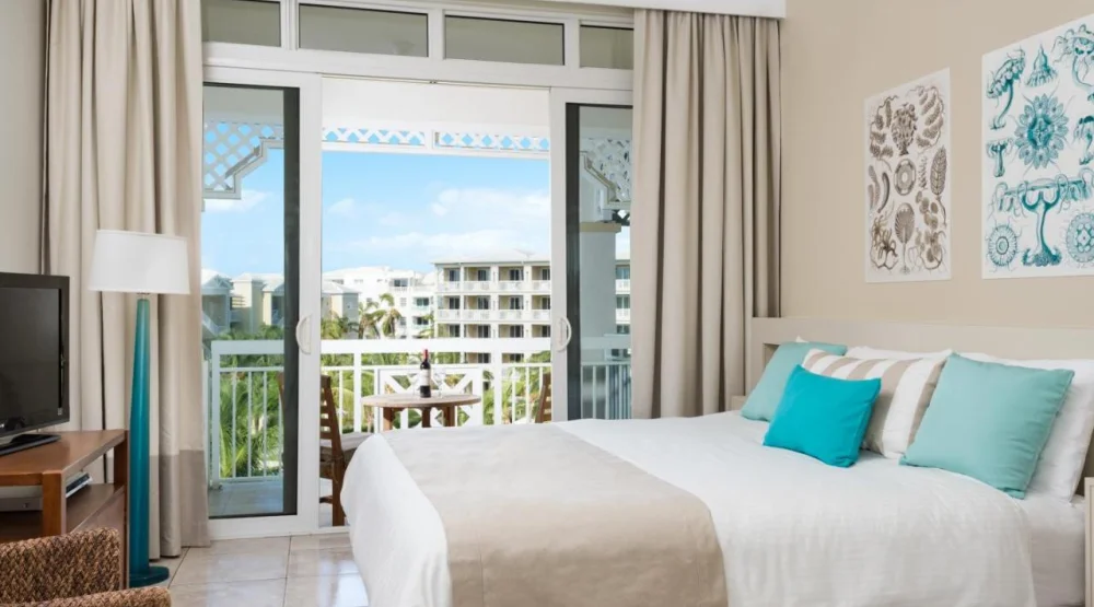 One Bedroom Garden Suite at Alexandra Resort