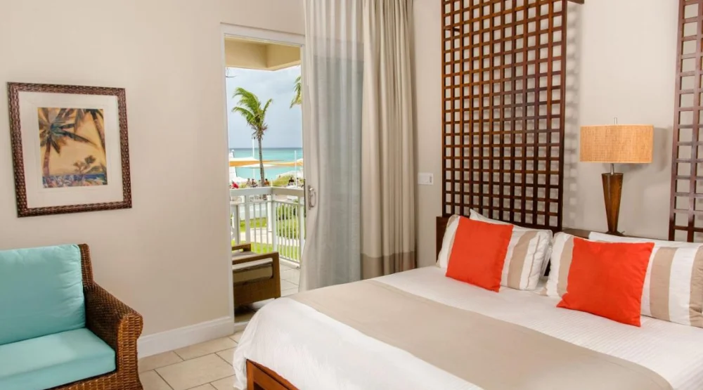 Studio Oceanfront King at Alexandra Resort