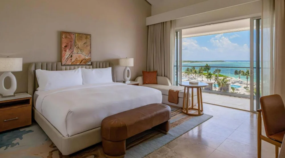 Grand Deluxe King Room with Oceanfront - High Floor at Salterra, A Luxury Collection Resort & Spa