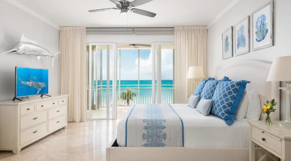 Three Bedroom Suite - Ocean Front at The Venetian on Grace Bay