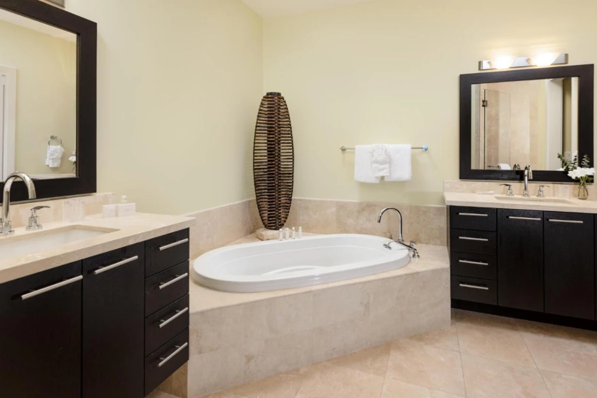 The Venetian on Grace Bay - Hotel Photo 11