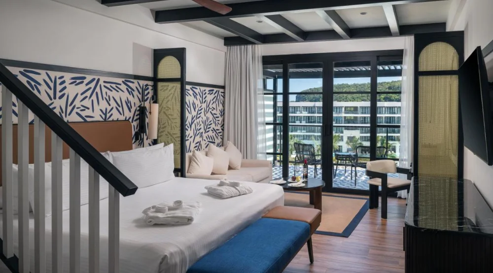 Privilege Rooftop Junior Suite at Ocean Eden Bay