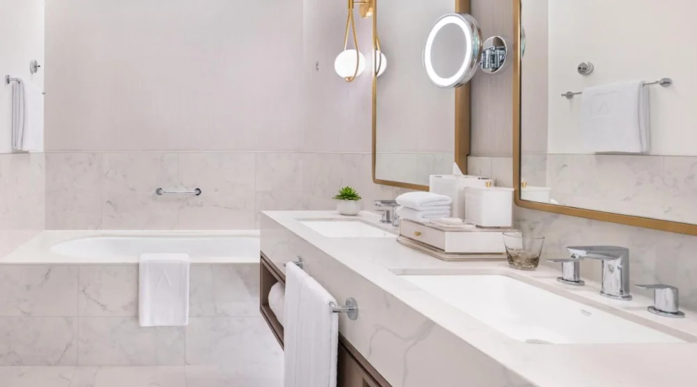 Deluxe King Room at Address Beach Resort Bahrain