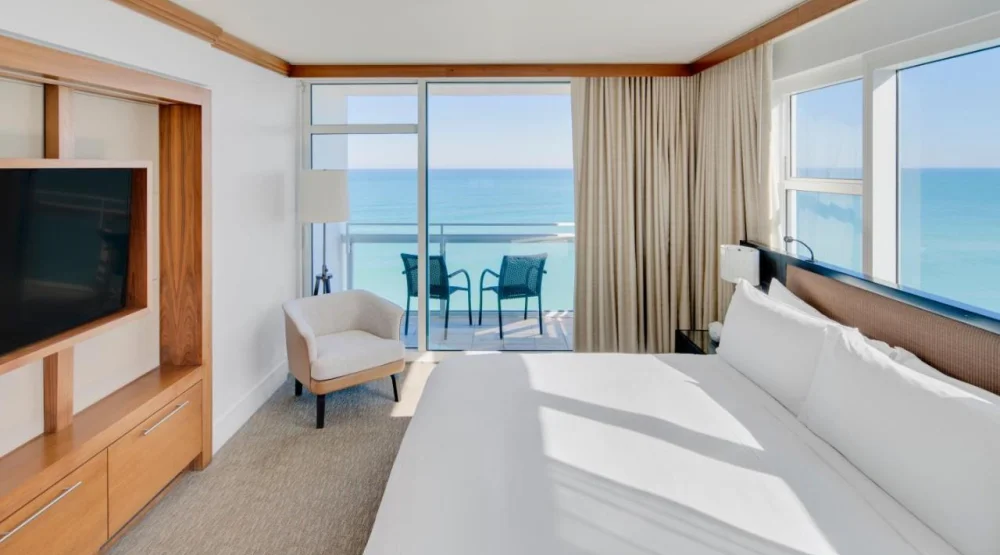 Two Bedroom Apartment Two Queen Beds Oceanfront at Carillon Miami Wellness Resort